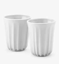 Hotel Chocolat Velvetiser 2 cups mugs beakers Andrew Wicks white ceramic pods