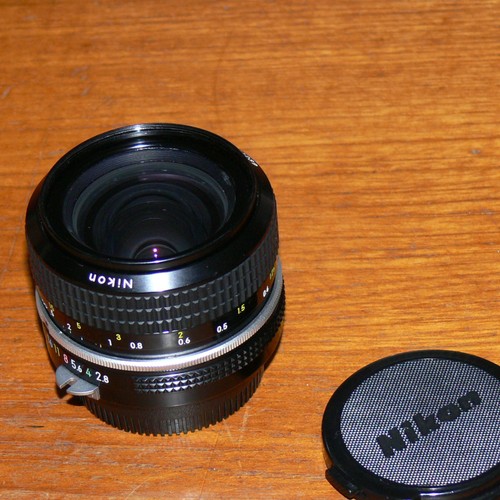 28mm nikon f - f2.8,