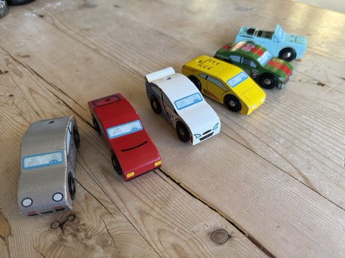 Toy van wooden car - le,