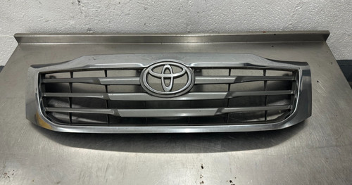 Toyota hilux invincible - hilux,