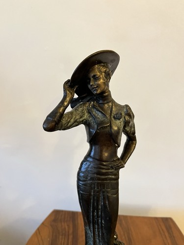 Art deco bronze sculpture a - bronze,