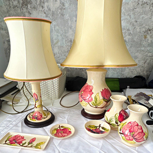 Moorcroft set - moorcroft,