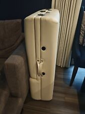 Massage Table - 3 zone bed, 10 cm padding, quality wood frame.  Beige. RRP 349 £