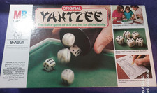 VINTAGE YAHTZEE GAME