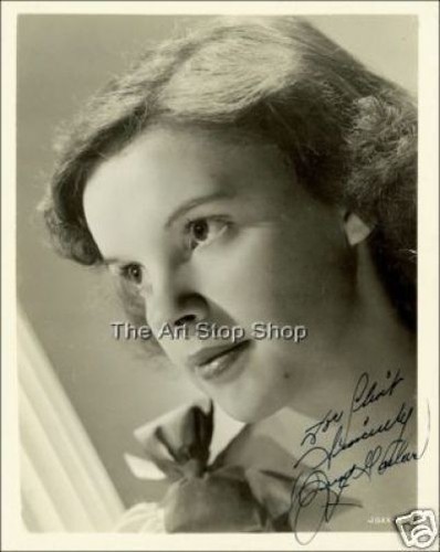 Judy garland autographed photo - judy,