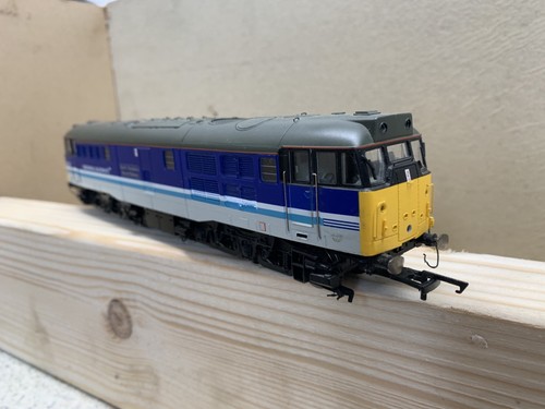 Hornby class r2963x 31439 - 31,