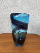 Large Two Tone Blue Swirl