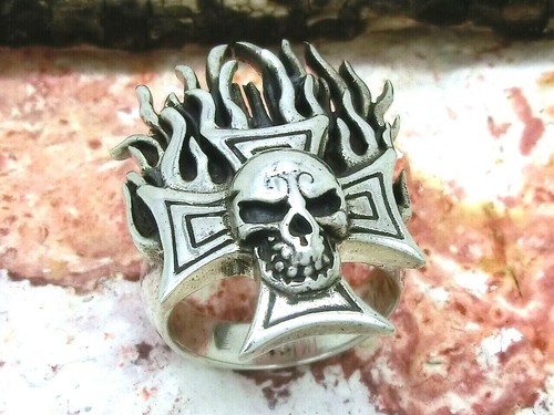 Iron cross skull - skull, flames