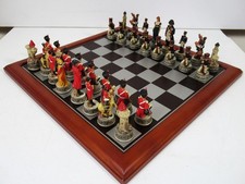VINTAGE CHESS SET WU 2000 BATTLE OF WATERLOO AND CHESS BOARD