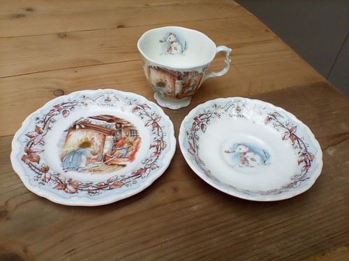 Royal doulton brambly hedge - doulton,