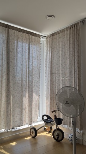 Sheer floral beige - floral, pencil