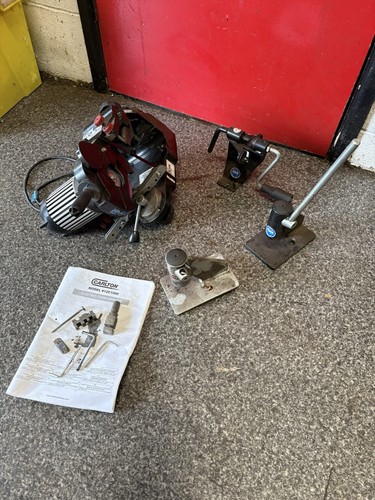Carlton professional chainsaw - carlton,