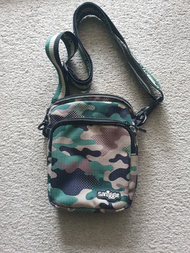 Smiggle camo khaki - khaki, small
