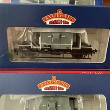Bachmann 37-528A 20T Grey BR