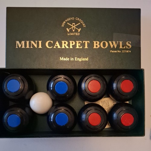 Mini carpet bowls - mini,