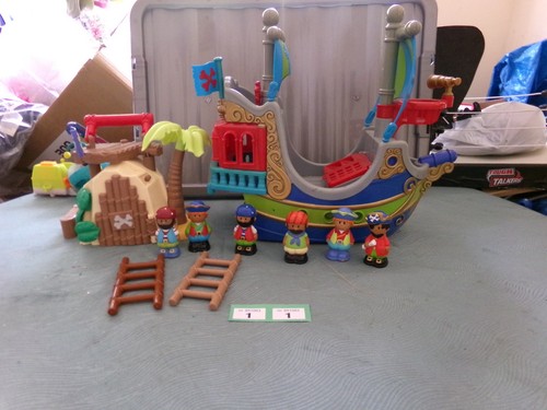Happyland pirate ship - ship, and