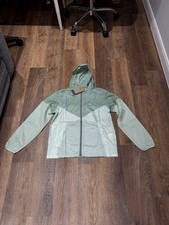 Nike Windbreaker New Small 