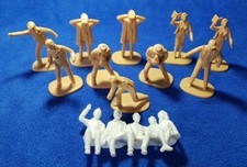 Lot Of 11 Pieces Of Vintage