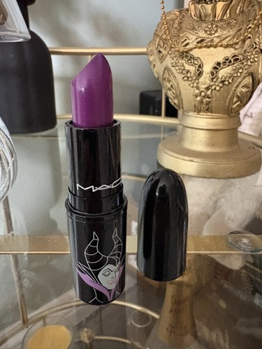 Mac bnwob disney venomous - -,