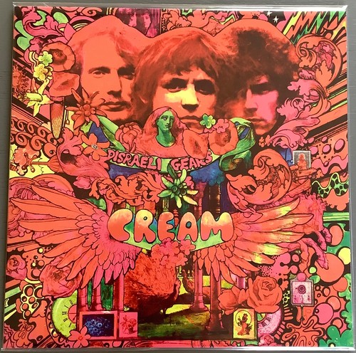 Cream disraeli gears 2017 - -,