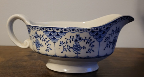 Vintage saxon blue and white - saxon,