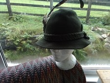Original Capo  Austrian Tyrol Hat With Feather Pin