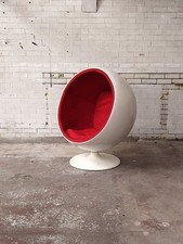 A 1980S Space Age Retro Ball Chair