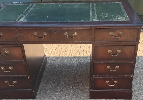 Vintage dark wood pedestal - vintage,