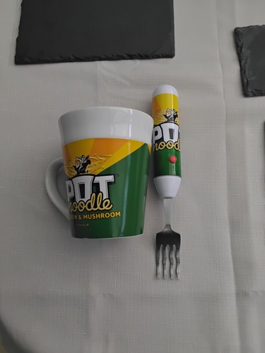 Pot noodle chicken mushroom - pot,