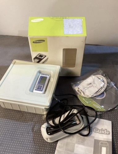 Samsung mp3 player - mp3,