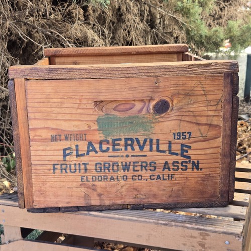 Vintage 1957 placerville - 1957, fruit