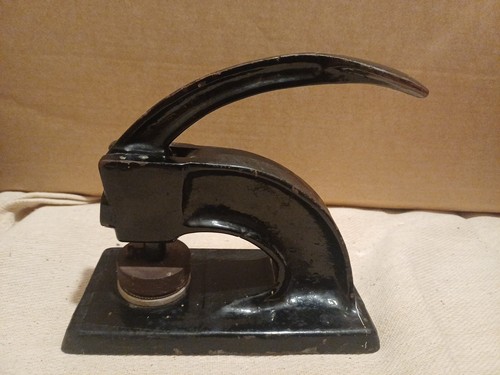 Great antique working cast - working,