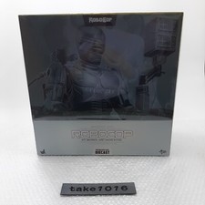Hot Toys MMS203-D05 Robocop