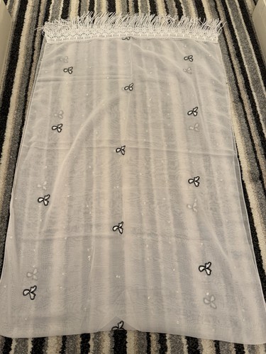 Black and white long scarf - white,