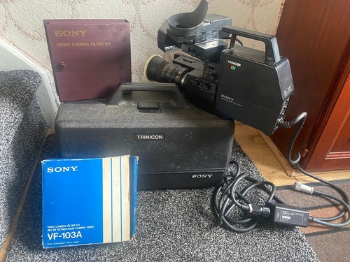 Sony trinicon hvc - sony,