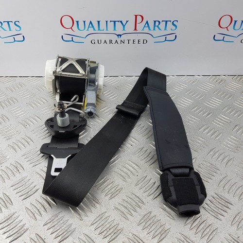 Fiat 500l seat belt - fiat,