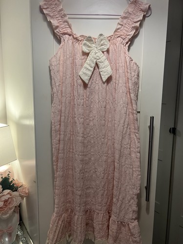 Pretty pink night dress with - night,