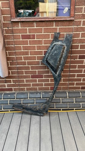 Tr6 rear inner wing - rear,