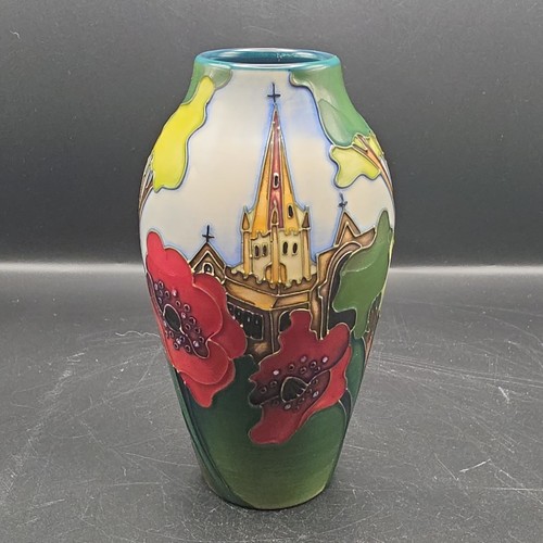 Rare moorcroft vase thaxted - rare, "thaxted