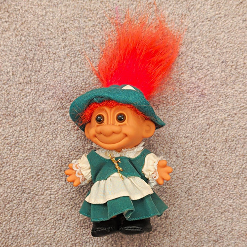 Russ trolls around - russ,