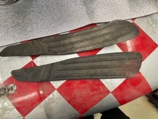 PIAGGIO VESPA ET2 ET4 50 125 FOOTBOARD FOOT PLATE RUBBER COVER MAT TRIM pair