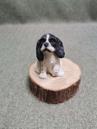 Vintage dog figurine cavalier - vintage, figurine,