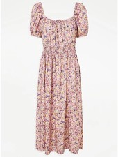 Gorgeous Woman's George At