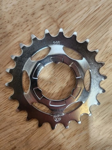 Shimano 22t cog sprocket - , fits