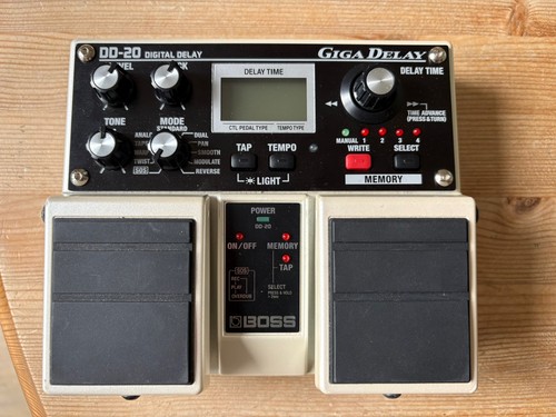 Boss giga delay guitar - giga,
