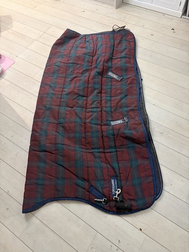 Burgundy check rhino houseware - check,