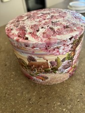 Churchill embossed floral - churchill,