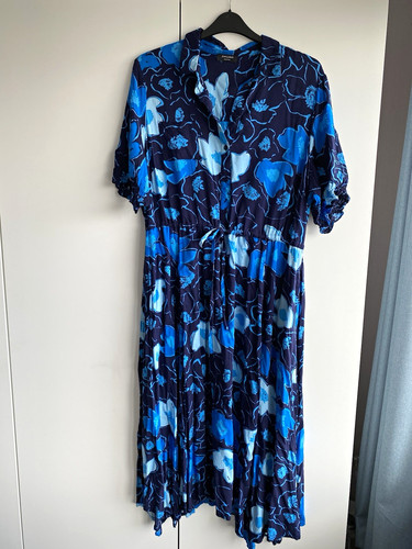 Williams women size 10 - women's,