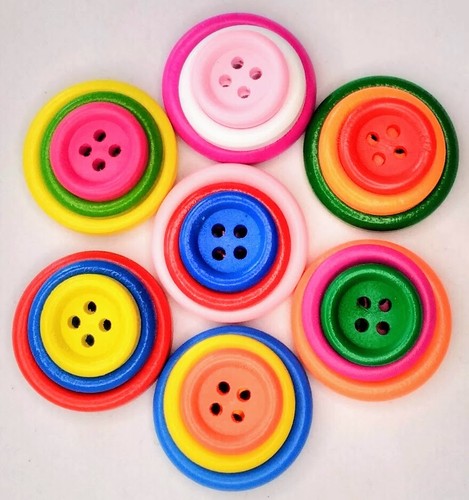 Wooden holes bright colours - 4,