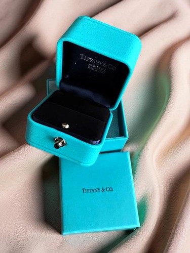 Tiffany engagement ring - tiffany,